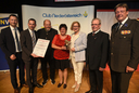 Sieger in der Kategorie Gemeinden: Gemeinde Senftenberg. Foto v.l.n.r. Präsident Paul Nemecek, Club Niederösterreich, Bürgermeister Stefan Seif (Senftenberg), Franz Hahn (Senftenberg), Christine Sleska (Senftenberg), Landeshauptfrau Johanna Mikl-Leitner, Ex-Bürgermeister Karl Steger (Senftenberg) und Präsident Josef Schmoll, Rotes Kreuz Niederösterreich