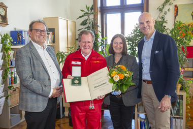 Verleihung Silbernes Ehrenzeichen der Stadt Graz an Helmut Weber