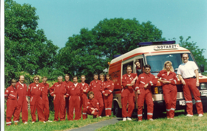 Rettungsteam Voitsberg-Köflach mit Notarztwagen ca. 1992