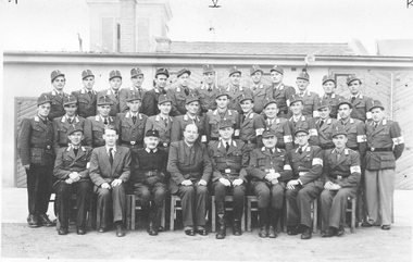 Ausbildung von Sanitätern im Madonnenschlössl in Bernstein, historisches Foto