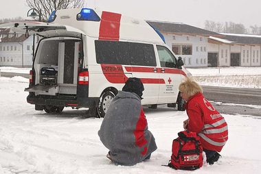 Eine Dame der Krisenintervention im Einsatz