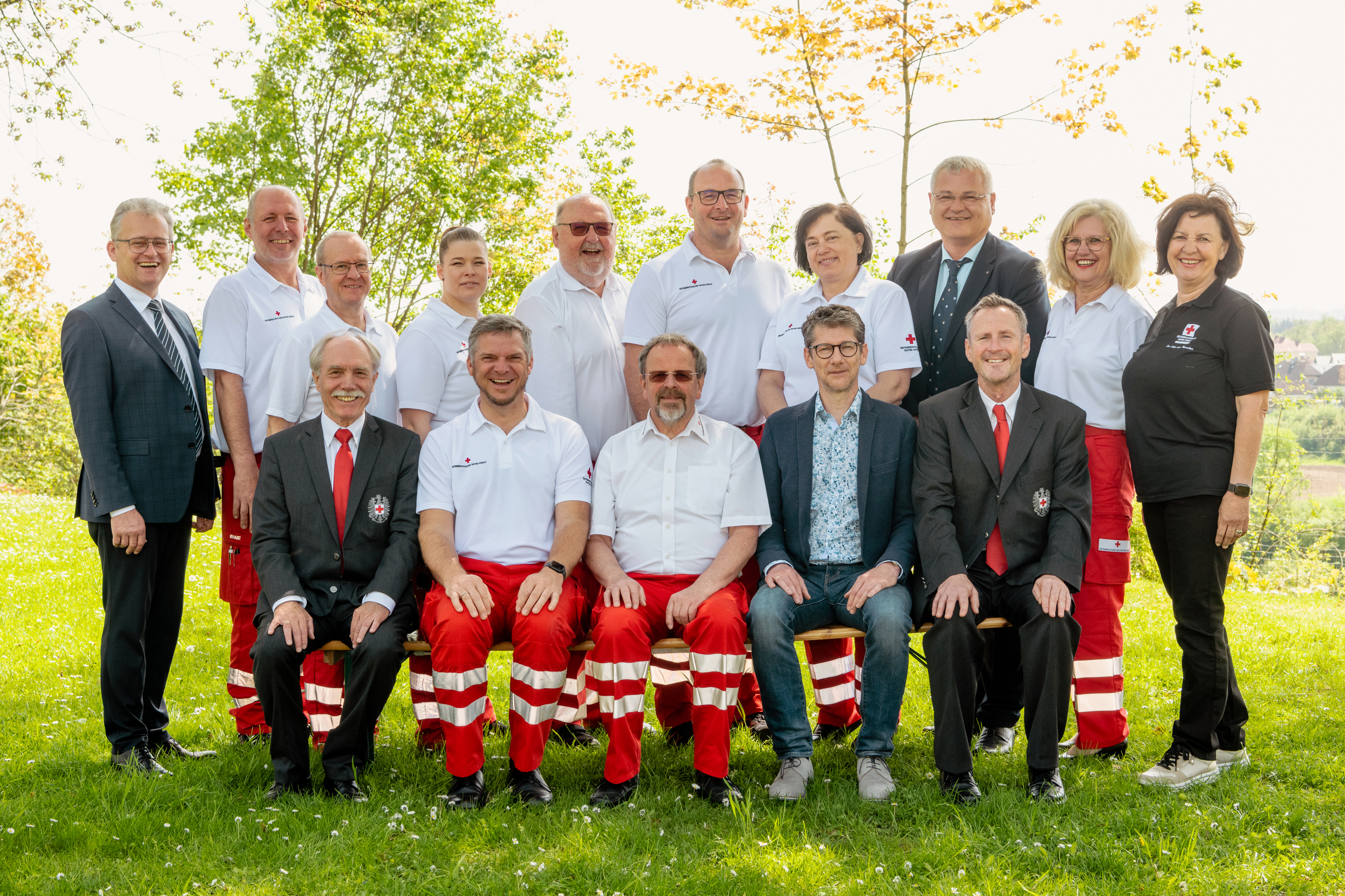 Gruppenfoto des Ortsstellenausschusses